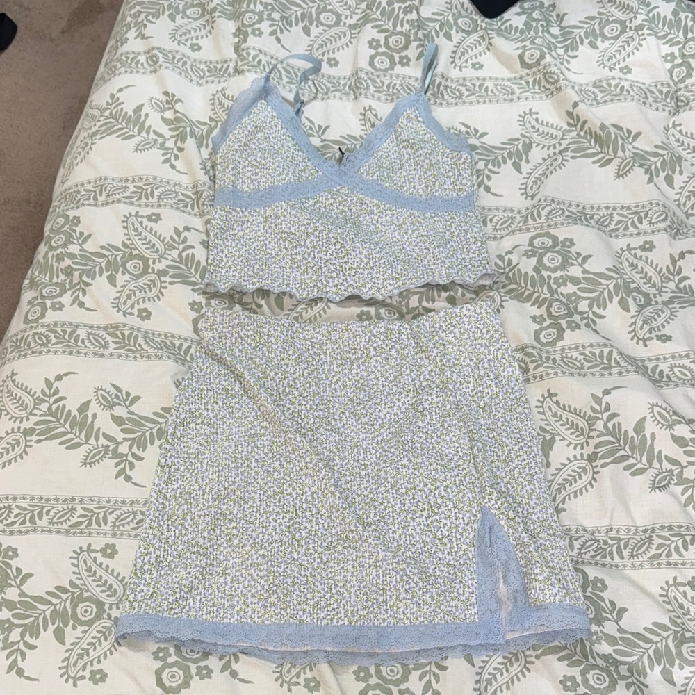 H&M Blue Floral two piece set